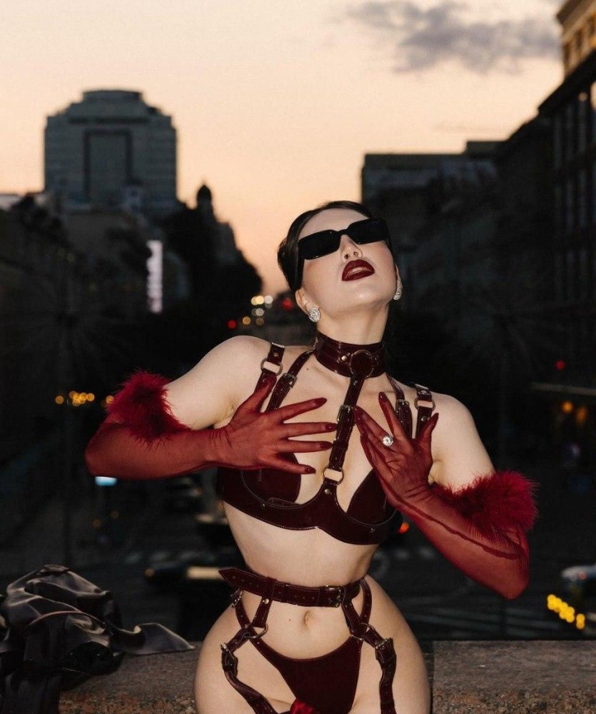 Индивидуалка Эммочка фото № 2 в городе Великий Новгород