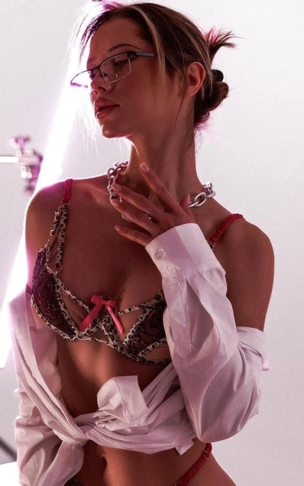 Индивидуалка Мила главное фото в городе Великий Новгород 