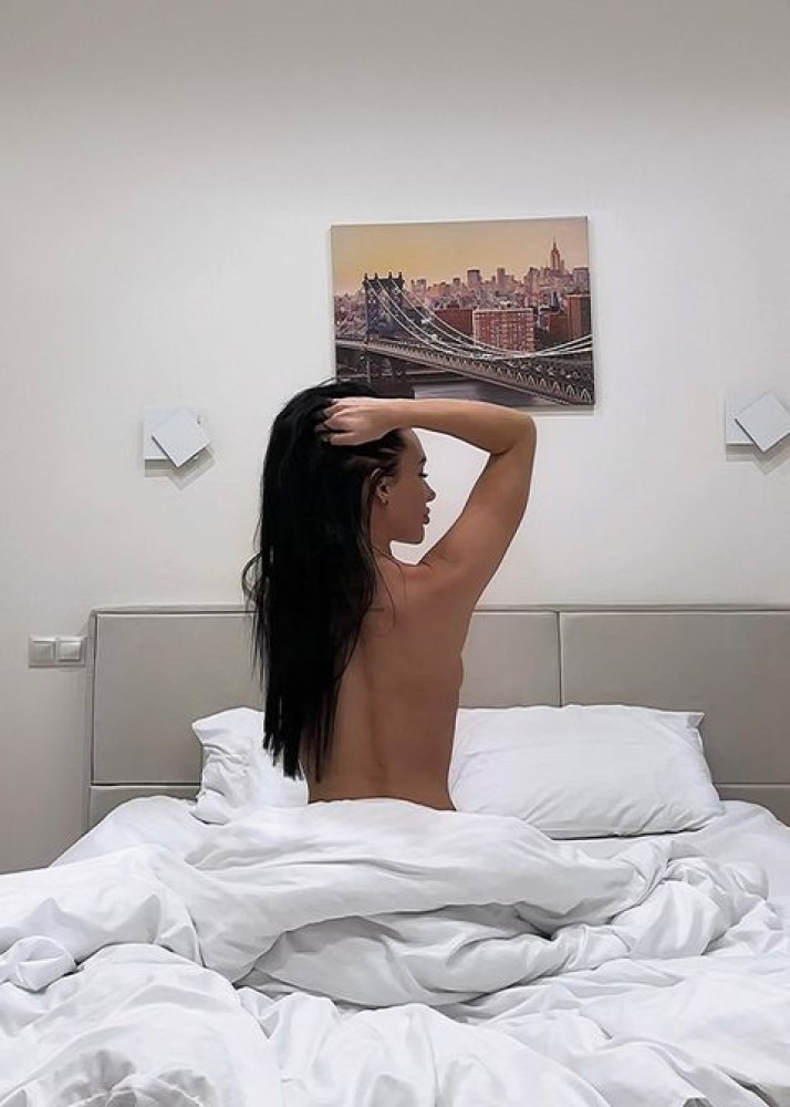 Индивидуалка Аделина фото № 2 в городе Великий Новгород