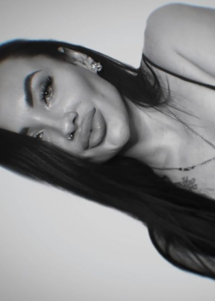 Индивидуалка Аделина фото № 2 в городе Великий Новгород