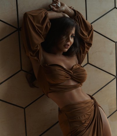 Анюта, Г. Великий Новгород